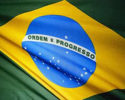 http://maniadehistoria.files.wordpress.com/2009/10/bandeira-do-brasil1.jpg